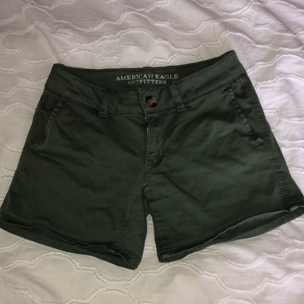 Army green super stretch shorts